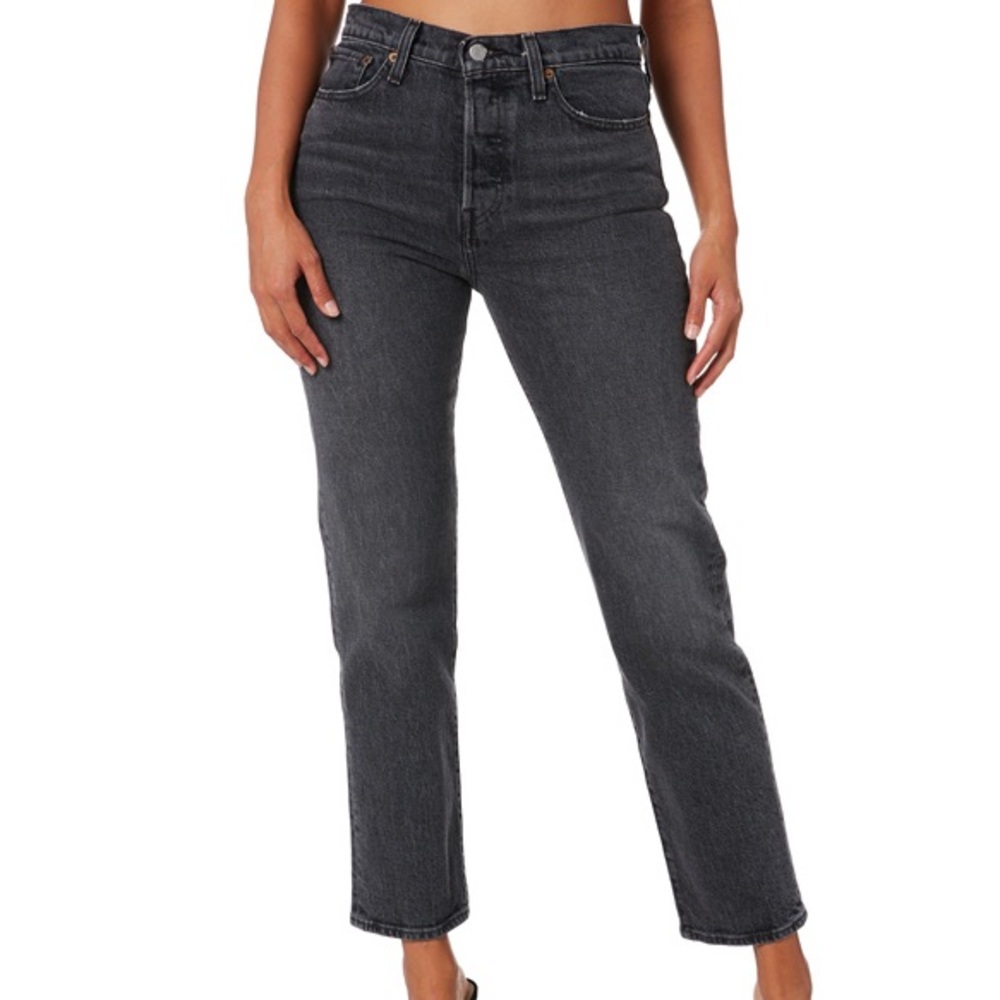 Levi’s Wedgie Straight Jeans